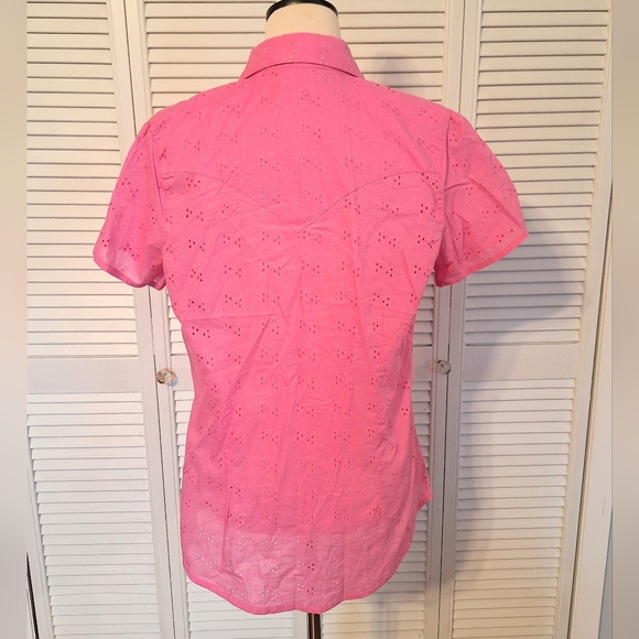 Wrangler Western Pink Eyelet Button-Up Women's Top Medium *L - Picture 2 of 5